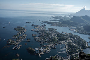 Norway Lofoten Reinebringe Slanting