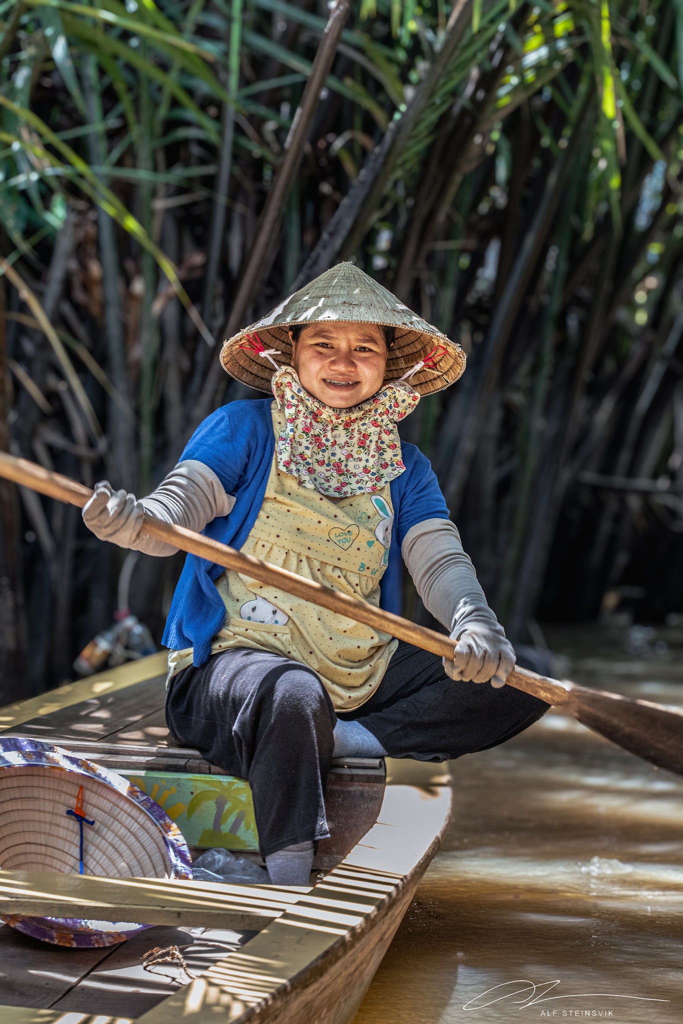 Vietnam Mekong river Ben Tre canoer 1