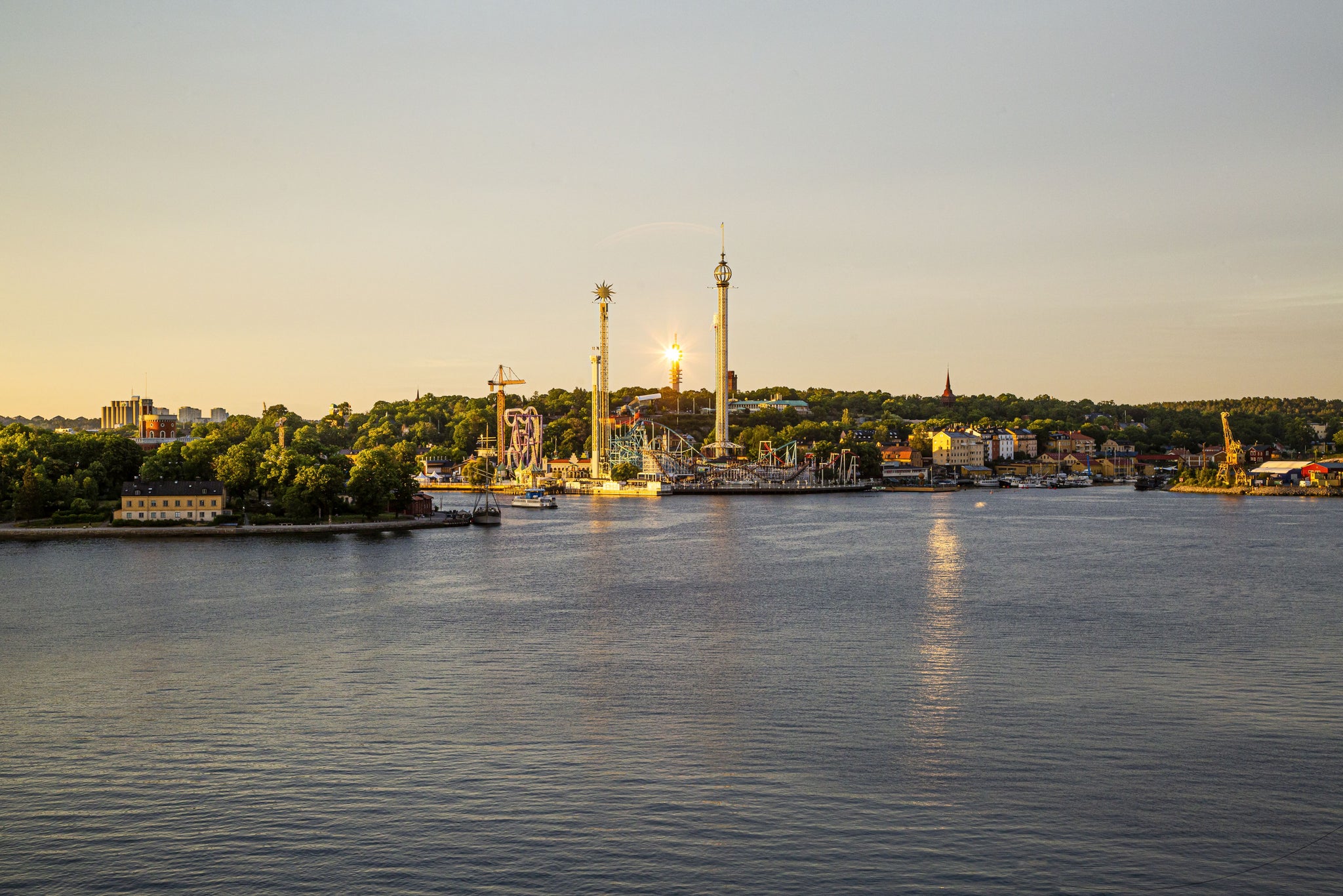 The Temporary Lighthouse (70x50)