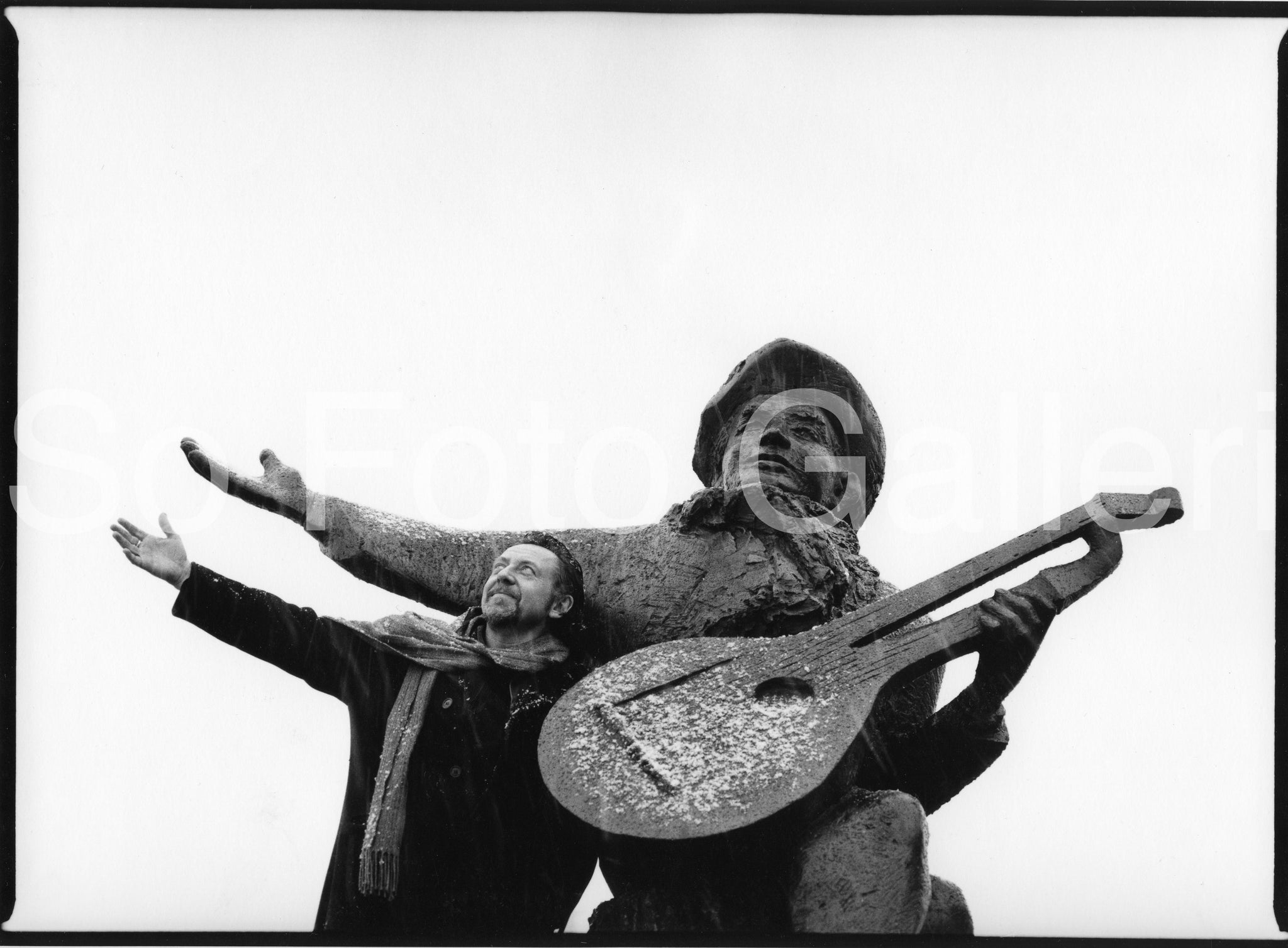 Ulf Lundell i våra hjärtan - Evert Taube statyn Stockholm Sweden 1995